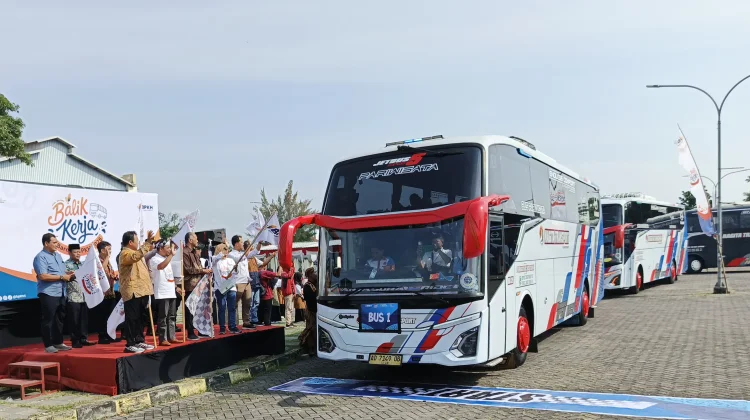 BPKH Lepas Keberangkatan 675 Perantau Balik Kerja Gratis di De Tjolomadoe