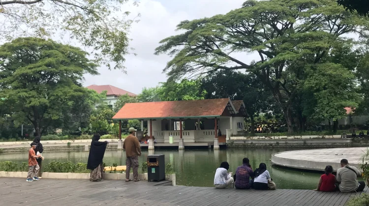 Jadi Magnet Wisata, Taman Balekambang Dipadati Wisatawan