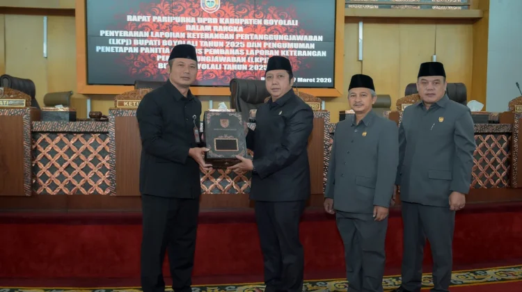 Bupati Boyolali Serahkan LKPJ Tahun 2025 Pada DPRD