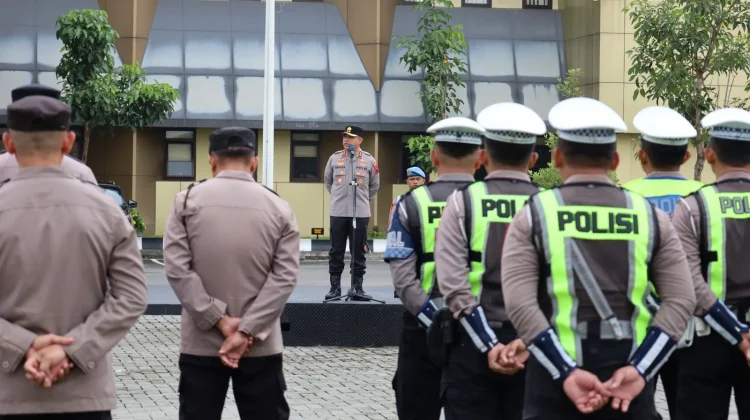 Kapolres Sukoharjo Pimpin Apel Konsolidasi Operasi Ketupat Candi 2026