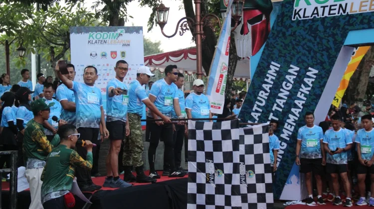 Ribuan Peserta Meriahkan Kodim Klaten Lebarun 2026 di Alun-Alun Klaten
