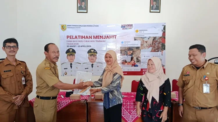 Dinas Tenaga Kerja dan Perindustrian Wonogiri Gelar Pelatihan Menjahit