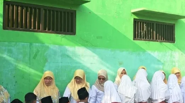 Halalhihalal MI dan RA Salamah Karanganyar