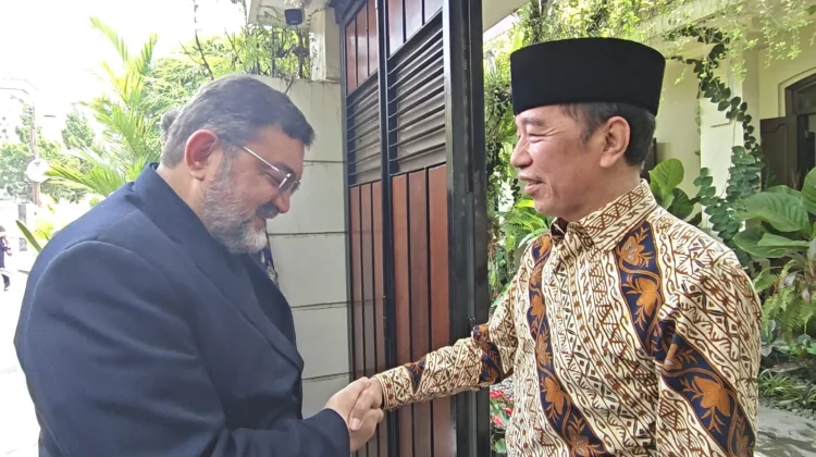 Dubes Iran Temui Jokowi di Solo, Bicara Hubungan Diplomat dengan Indonesia
