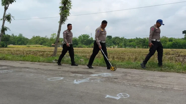 Lakalantas Sekeluarga Tewas di Plupuh, Pengacara: Kecelakaan Faktor Eksternal