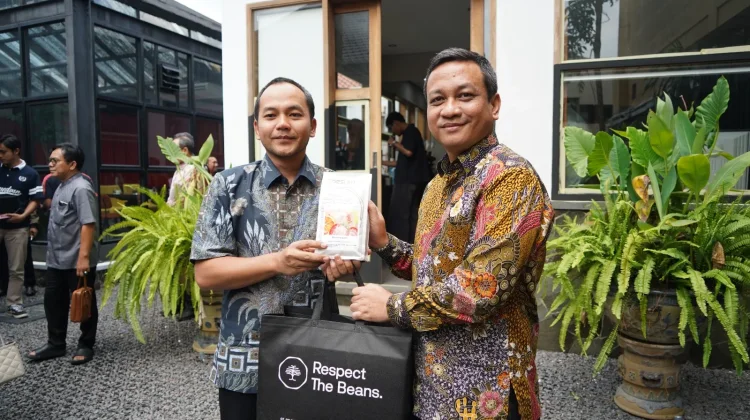 Temui Wali Kota Pekalongan, Respati Tunjukkan Potensi Pariwisata Surakarta