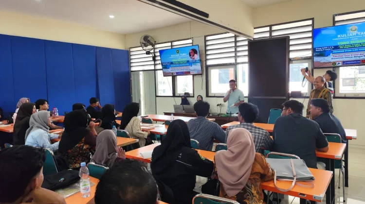 Kuliah Tamu FISH Univet Bantara,  Wirausaha Komunikasi Dengan Ide Kreatif