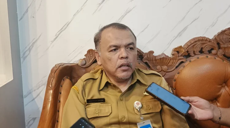 Harga Aspal Belum Keluar, Proyek Perbaikan Jalan Karanganyar Terancam Tertunda
