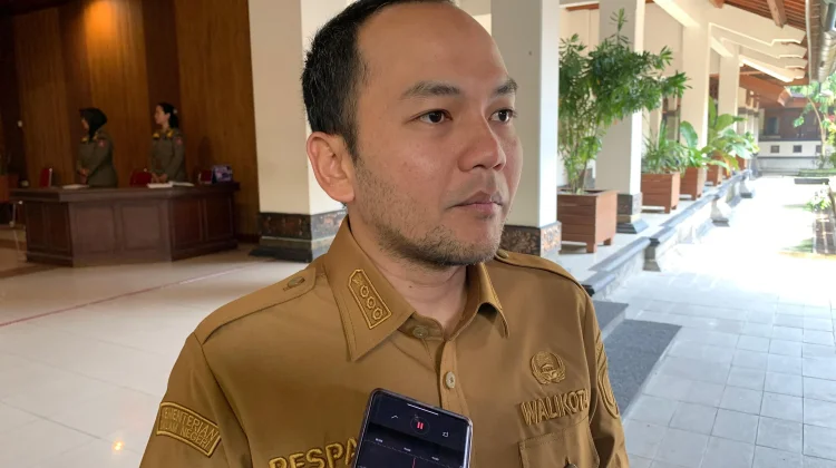 Wali Kota Surakarta Bertekad Turunkan Angka Tingkat Pengangguran Terbuka