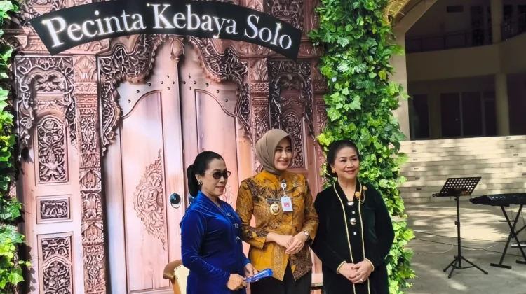 Wawali Astrid Apresiasi Komunitas Kebaya Solo, Dorong Kolaborasi dengan Pemkot
