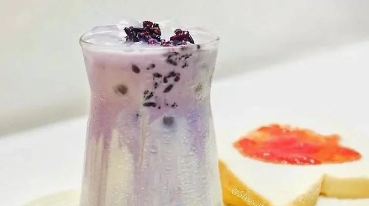 Es Susu Tape Ketan Minuman Segar Khas Jember