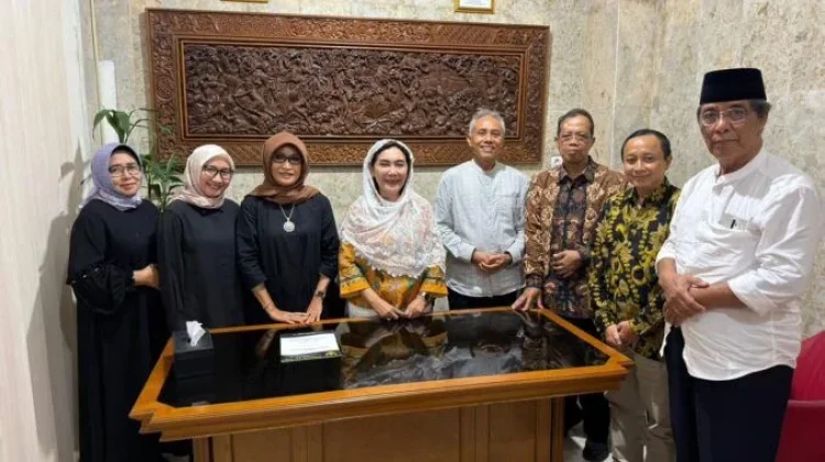 STIKES Husada Borneo Serahkan Tata Kelola dan Pengembangan kepada Muhammadiyah