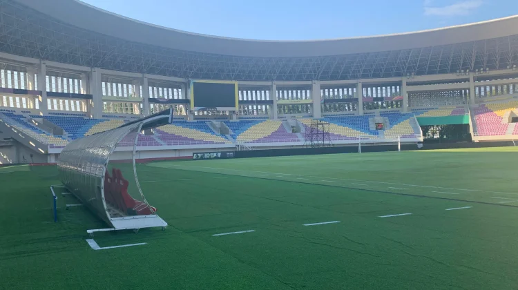 Dispora Solo Tanggapi Kritik Stadion Manahan Seperti Sawah