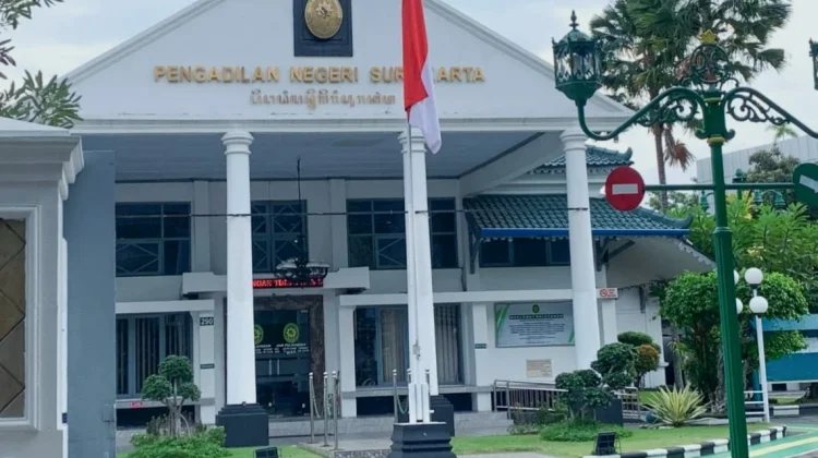 PN Surakarta Putuskan Gugatan 'Citizen Lawsuit' Ijazah Jokowi Tidak Dapat Diterima