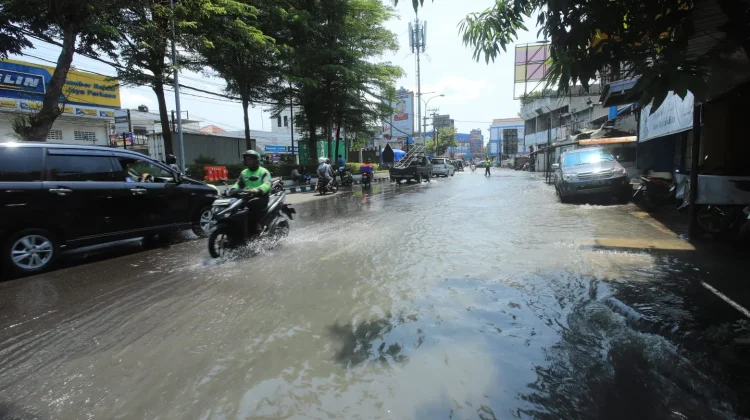 Ironi di Ambang Kemarau, Solo Raya Terkepung Banjir Pancaroba