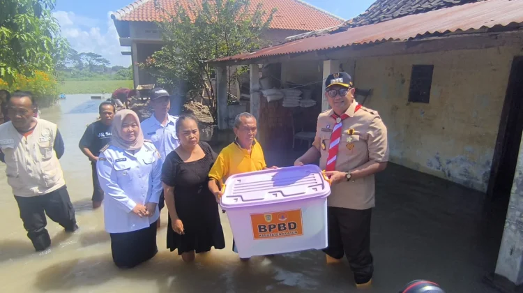 Bupati Klaten Tinjau Lokasi Bencana Banjir