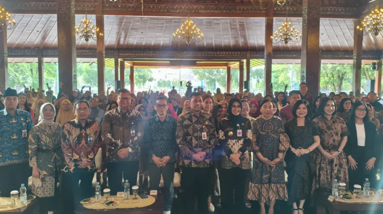 Literasi Keuangan Perkuat UMKM dan Perempuan Pelaku Usaha di Solo