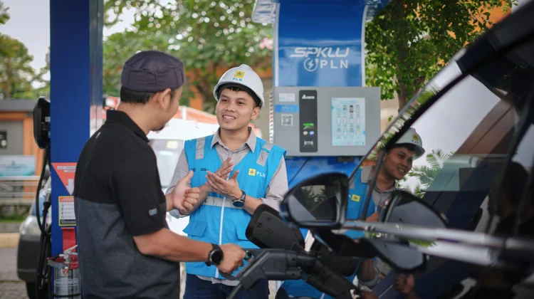 Dukung Ekosistem Kendaraan Listrik, PLN Perluas Jaringan SPKLU di Solo Raya
