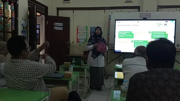 UMS Kenalkan SMOGRA, Siswa SD Muhammadiyah 24 Gajahan Belajar Kelola Sampah