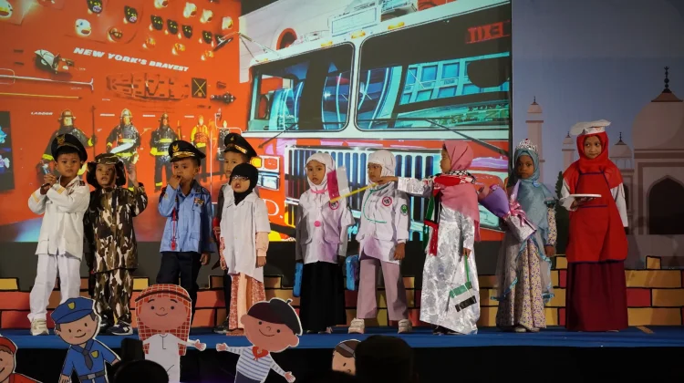 PAUD IT Nur Hidayah Surakarta Gelar Pentas Seni EKSI 2026 Dengan Dua Bahasa
