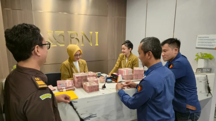 Kejari Karanganyar Eksekusi Uang Pengganti Kasus Alkes, Tembus Ratusan Juta