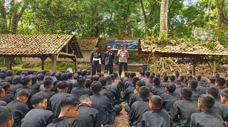 Polisi Pastikan Longmarch PSHT Purwantoro Berjalan Aman Kondusif
