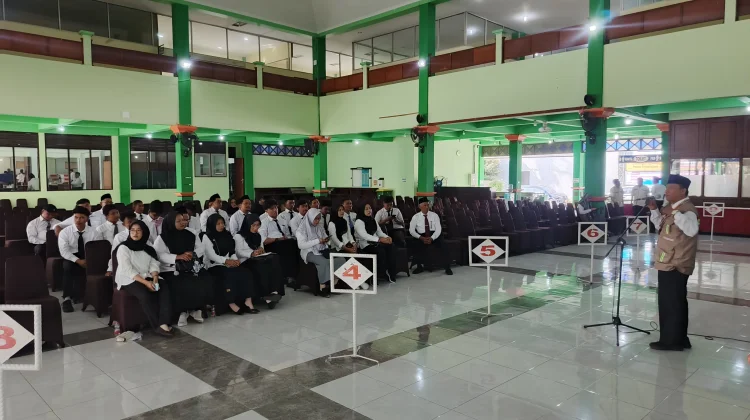 PPIH Embarkasi Solo Kukuhkan 270 Petugas, Siap Layani 34 Ribu Calon Jemaah Haji