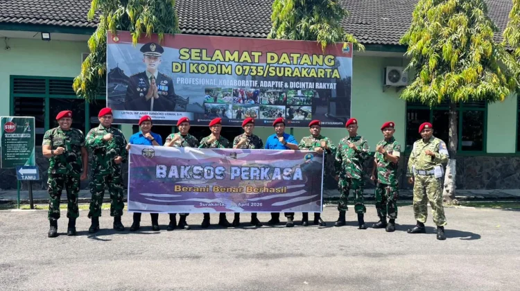 Peringati HUT KOPASSUS KE-74, Anggota Perkasa-35 Gelar Bakti Sosial