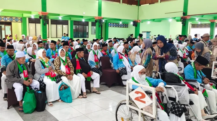 Sebanyak 360 Calhaj Kloter 1 Kabupaten Tegal Siap Berangkat menuju Tanah Suci