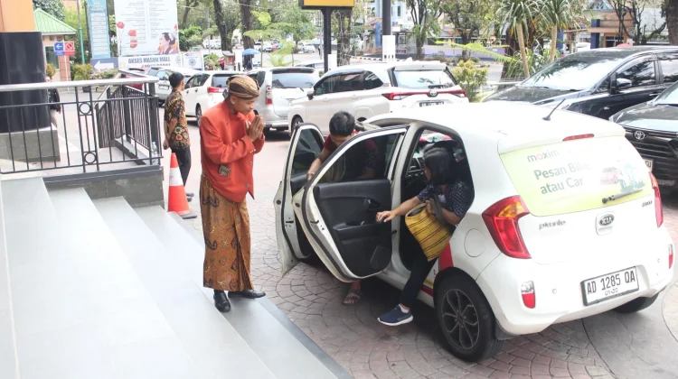 Sapa Budaya di Tengah Modernitas, Neo Solo Grand Mall Rayakan Hari Kartini