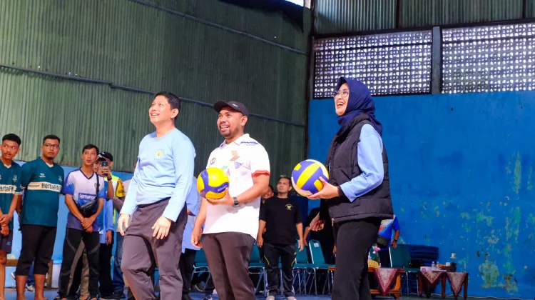 Wawali Solo Buka Pekan Olahraga LKS Tripartit