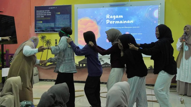 PG PAUD UMS Hadirkan ToT Inovatif, Mahasiswa Rancang Game Edukatif untuk Anak TK