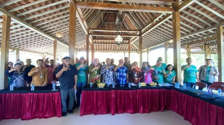 PT.TIV Peringati Hari Bumi, Berkomitmen Jaga Lingkungan