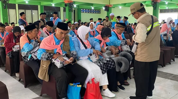 Jemaah Sakit, Sejumlah Kloter Embarkasi Solo Alami Open Seat