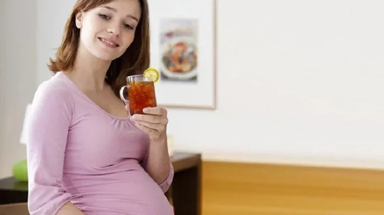 Ibu Hamil Sebaiknya Tidak Sering Minum Teh