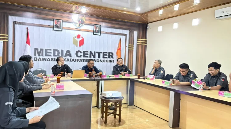 Sinkronisasi Data Parpol Jadi Fokus Awal Pengawasan Pemilu