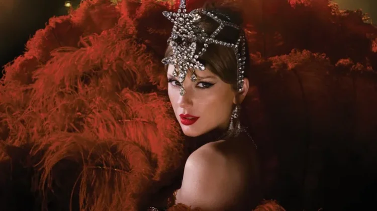 Taylor Swift Sebut Fans “Detektif Lagu” Agak Aneh, tapi Tetap Mengapresiasi