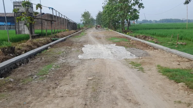 Talud Sepanjang 150M Telah Rampung Dikerjakan, Jalan Desa Makin Kuat