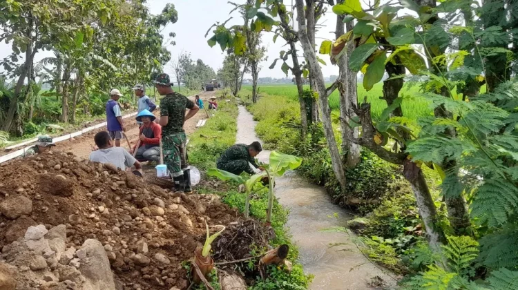 Sumber Air Dekat Permudah Satgas TMMD Sragen Melaksanakan Program Infrastruktur