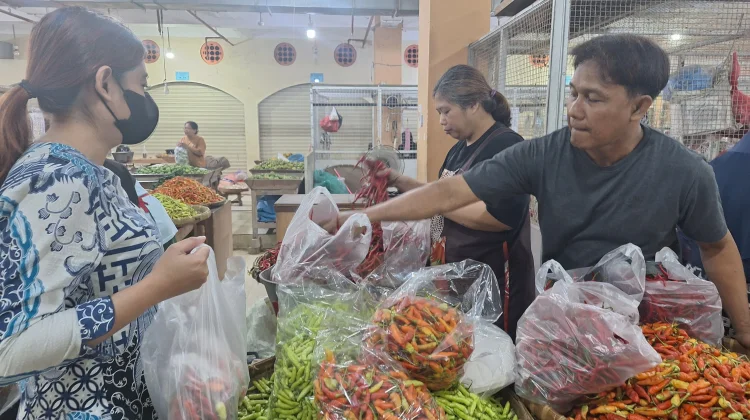 Harga Cabai Rawit di Solo Berangsur Turun, Komoditas Bawang Stabil