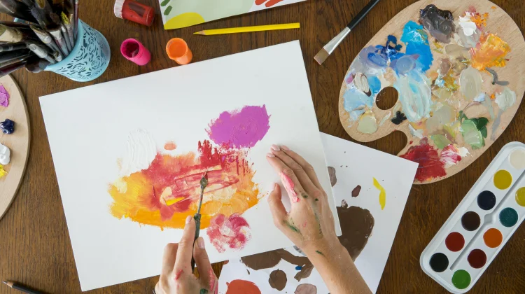 Terapi Seni: Cara Kreatif Menjaga Kesehatan Mental