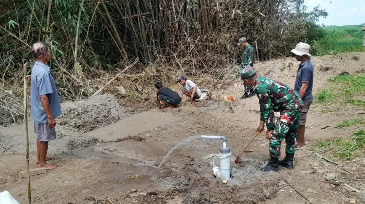 Pekerjaan Sumur Bor Dikebut, Air Bersih Segera Mengalir ke Rumah Warga Sragen