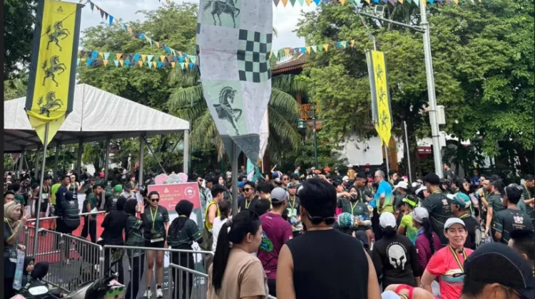 Lari Sambil Berwisata, Ribuan Peserta Ramaikan Mangkunegaran Run 2026