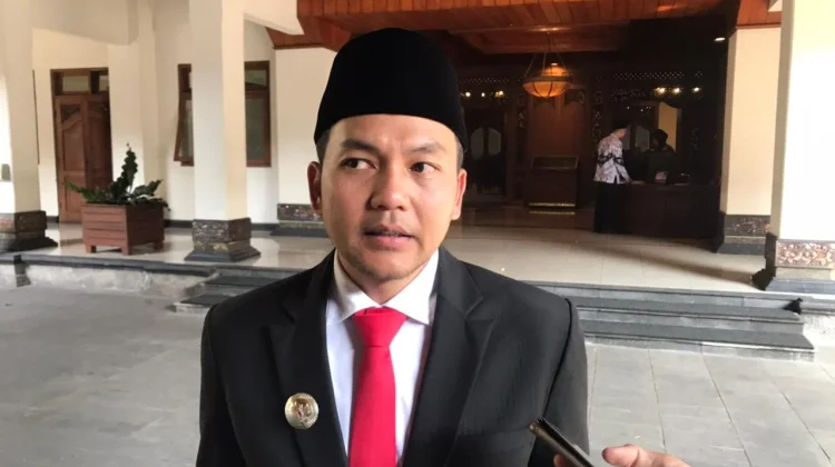 Wali Kota Surakarta Instruksikan ASN Pelajari AI