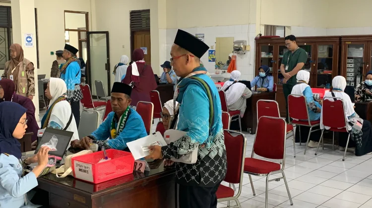 Faktor Demensia, PPIH Embarkasi Solo Batalkan Keberangkatan 35 Calon Jemaah Haji