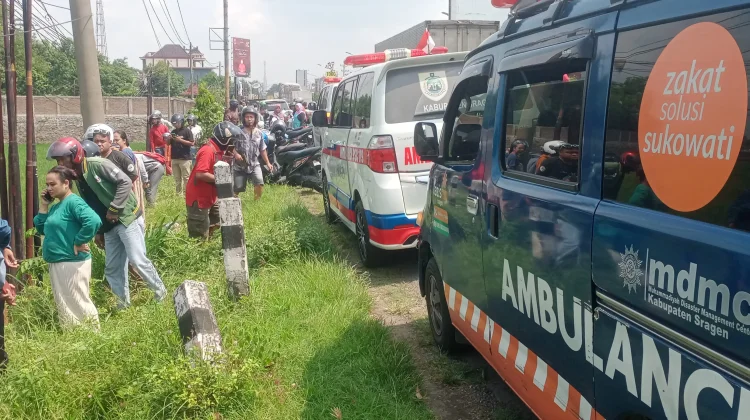 Hindari Tabrakan, Motor Terjun ke Sawah di Jalan Sragen-Solo, Satu Meninggal Dunia