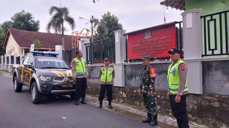 Kelulusan Siswa Wonogiri Berlangsung Tertib tanpa Euforia Berlebihan
