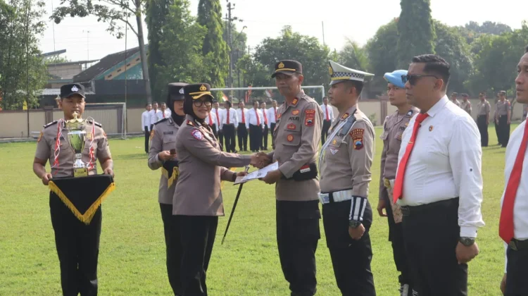 Konsisten Raih Predikat Terbaik, Polsek Kedawung jadi Role Model Profesionalitas