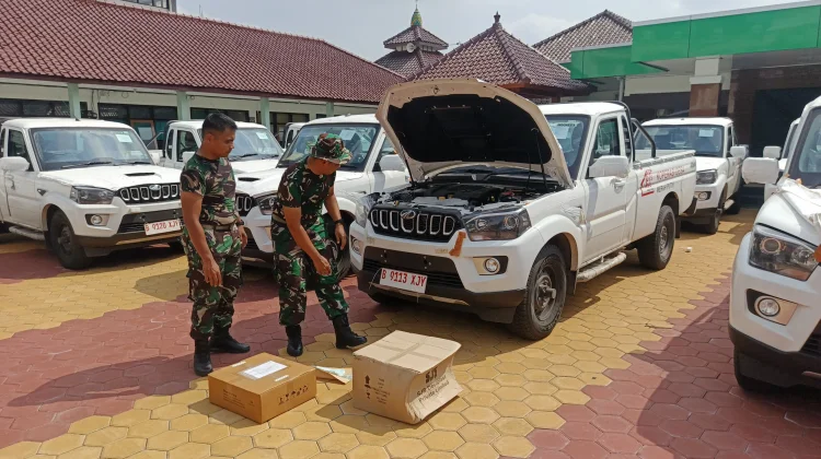 Perkuat Ekonomi Desa, 30 Unit Mobil Operasional KDMP Tiba di Karanganyar