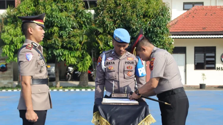 Kapolres Karanganyar Lantik Kasat Lantas dan 5 Kapolsek Baru